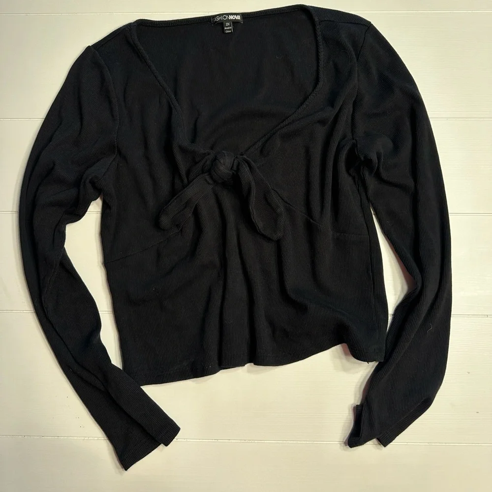 Fashion Nova Long Sleeve Bundle - Picture 3 of 4